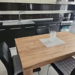 Edi 1 Center Apartmán Tirana