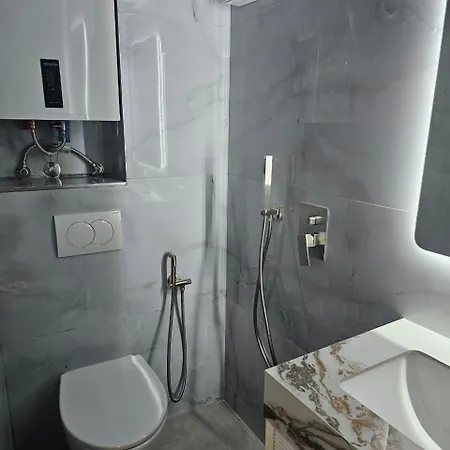 Edi 1 Center Apartmán Tirana